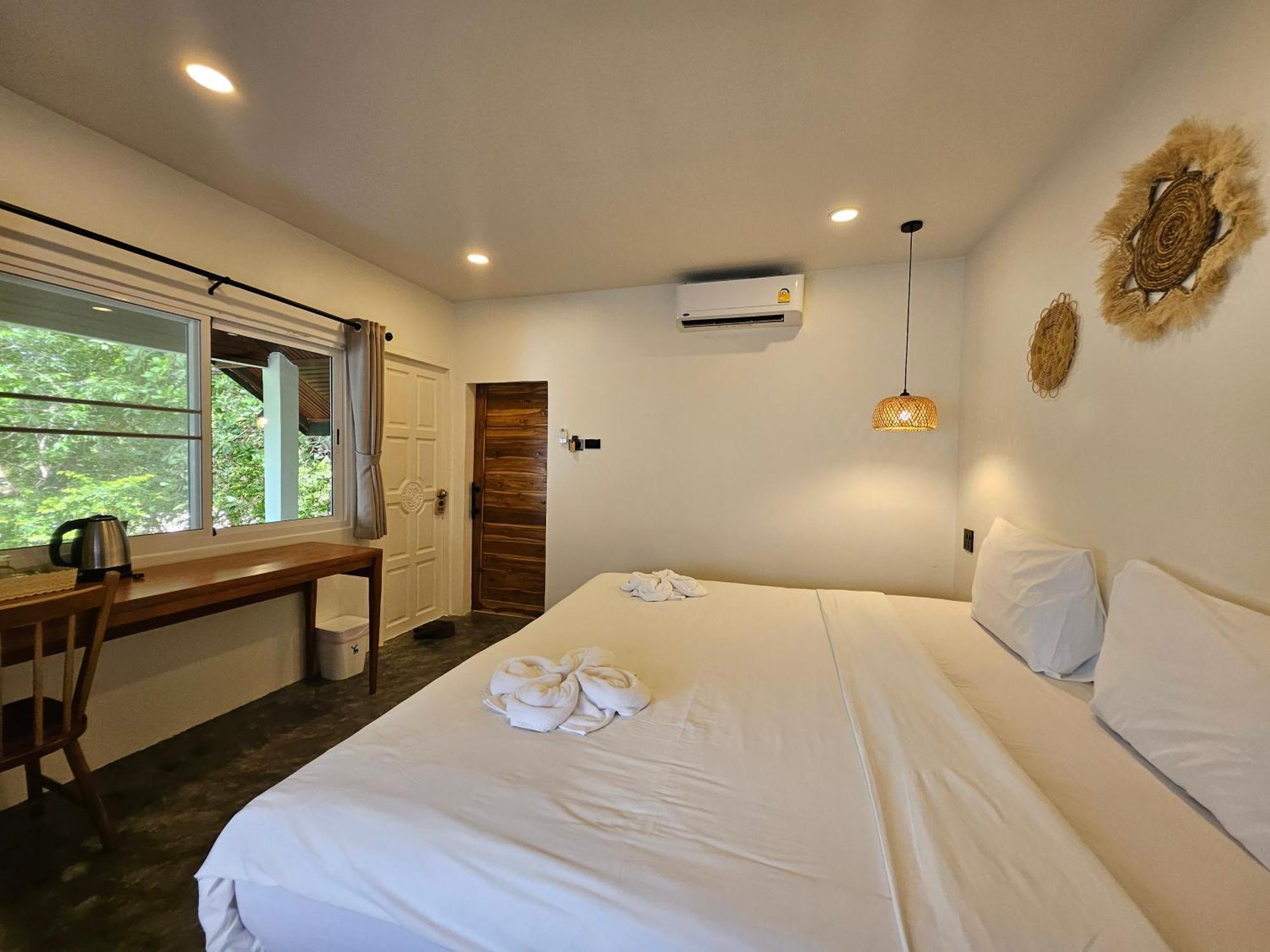 Phangan Utopia Resort Mae Haad Buitenkant foto